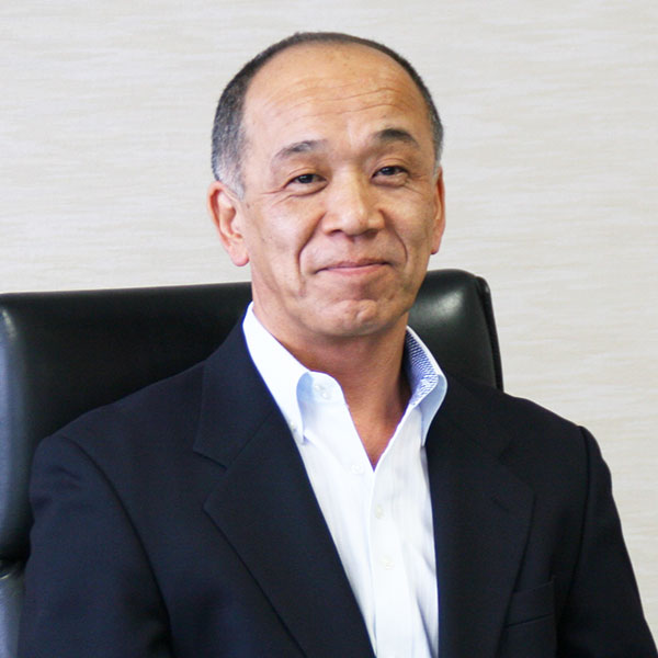 国際武道大学 学長 髙見 令英